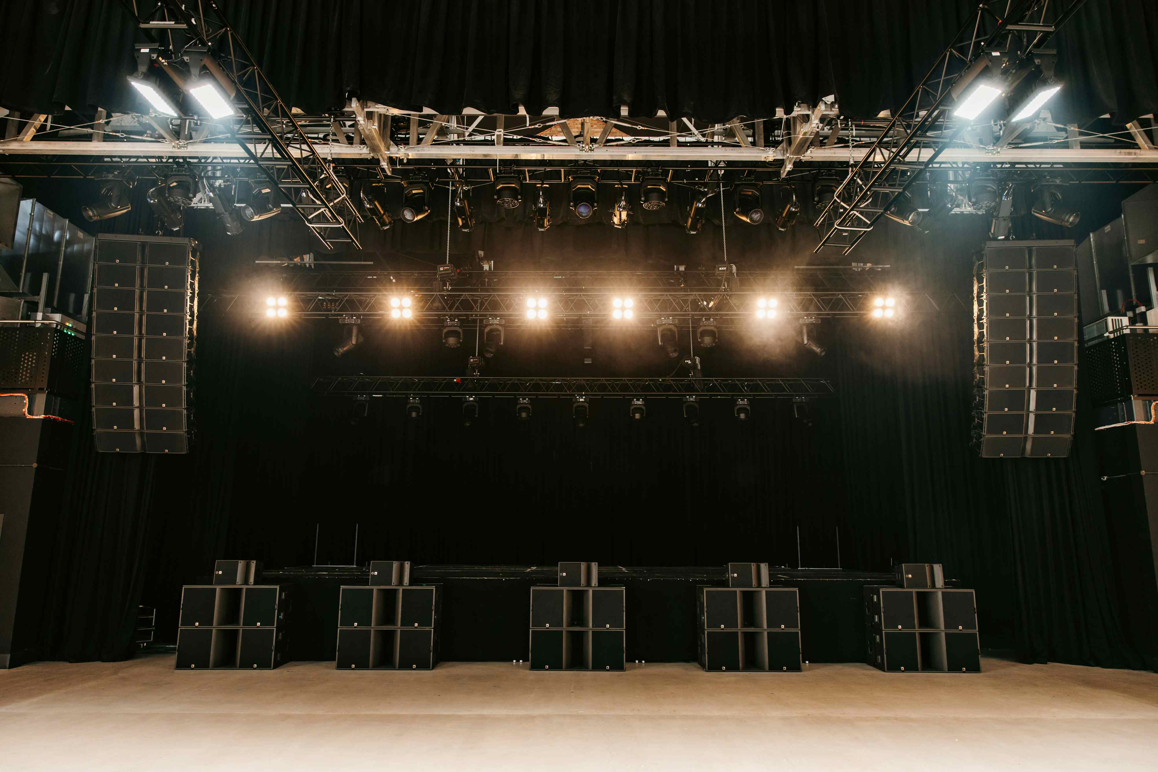 Exhibition White City 